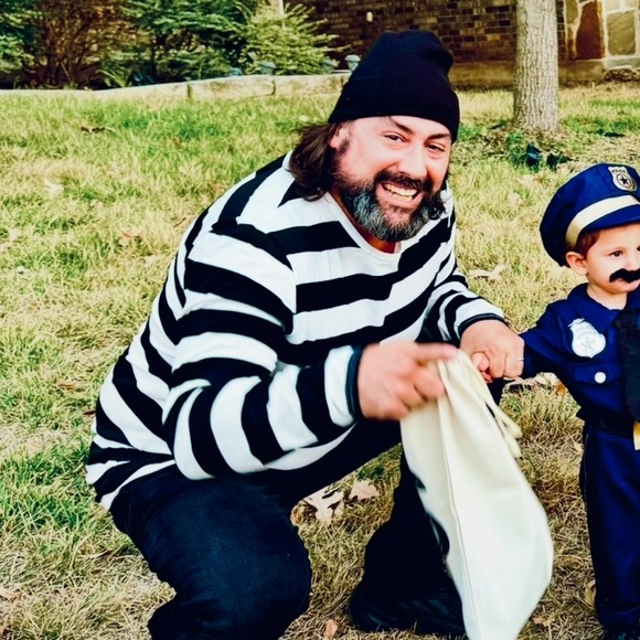 Black and White Robber Thief Man Costume - Picture 3 of 3